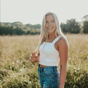 Meet your Posher, Marisa